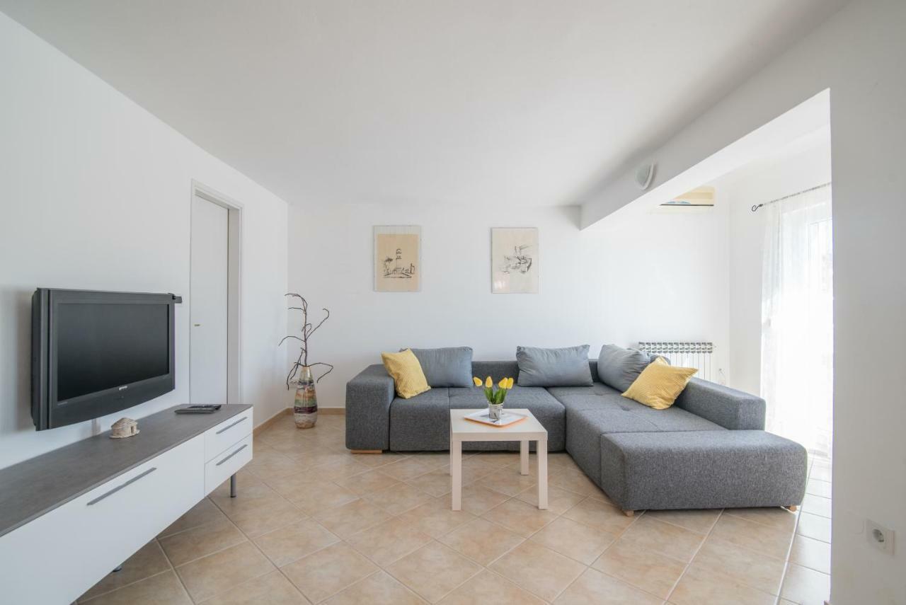 Apartment Lavanda 프레멘투라 외부 사진
